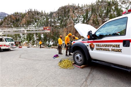 Yellowstone Search & Rescue Team training near Mammoth (1) photo