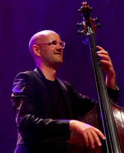 Philip Catherine, Paulo Morello & Sven Faller, Tivoli Vredenburg Utrecht 13 juni 2021 - Sven Faller