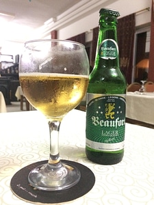 Restaurant table beer photo