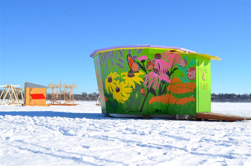 Monarch butterfly migration shanty mural