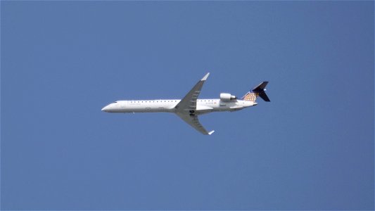 Mitsubishi CRJ-900LR D-ACNI from Ancona (10500 ft.)