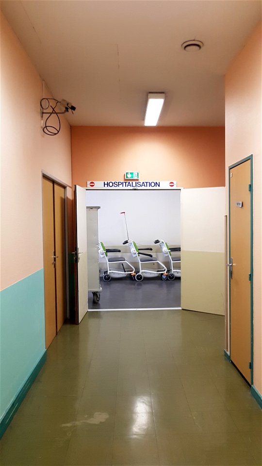 Couloir d'hôpital photo