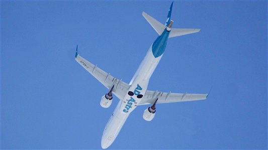 Embraer E195LR I-ADJY Air Dolomiti from Milan (7500 ft.)