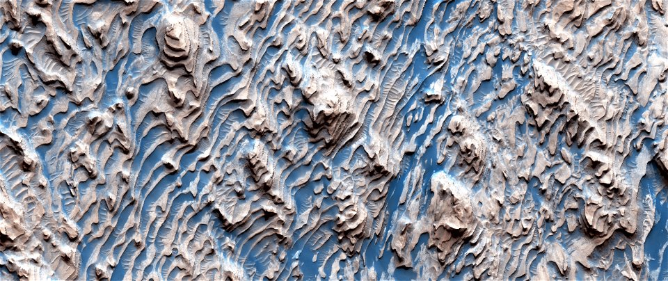 Layering in Danielson Crater photo