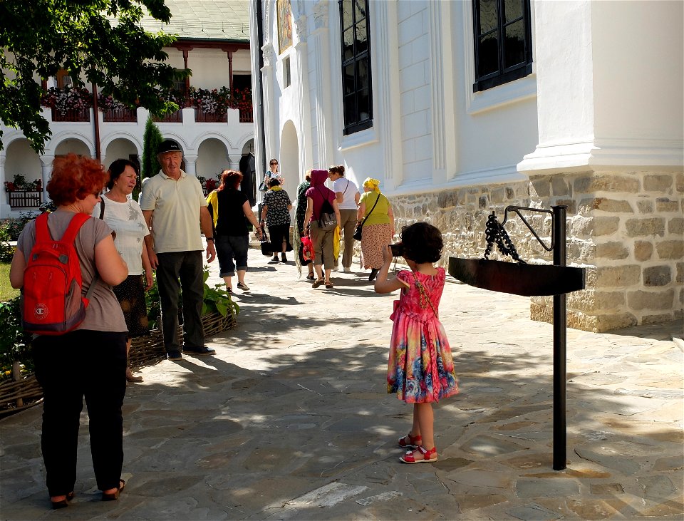 manastirea_Agapia2015_0808_152654