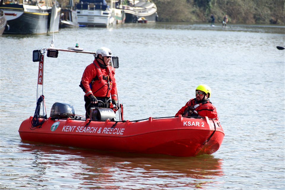 https://www.ksar.co.uk/ KENT SEARCH & RESCUE