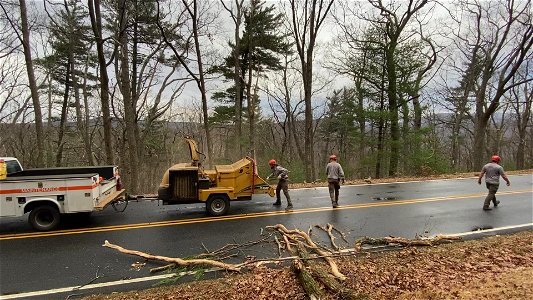 Ice Storm 2022: Skyline Drive Clearing