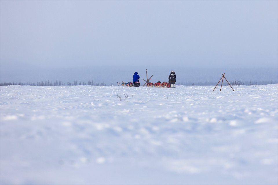 Kobuk 440 racers on the trail between the villages of Selawik and Ambler.