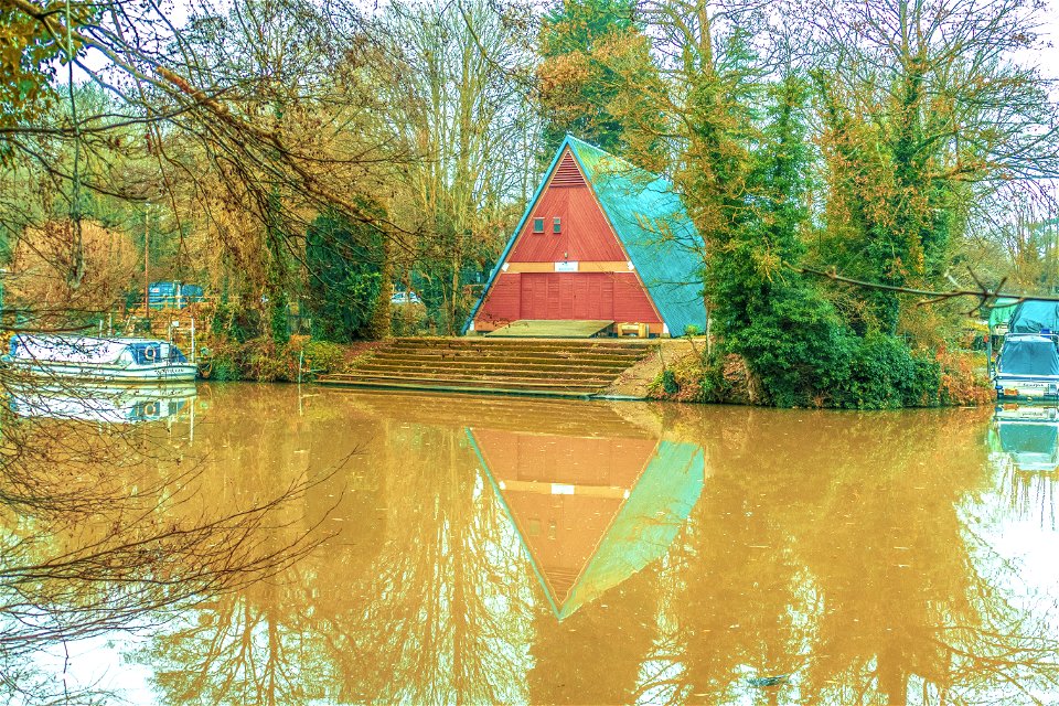 Kings School Rochester Boat House River Medway Allington