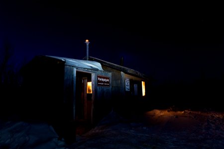 The Paniqsigvik shelter cabin at night.