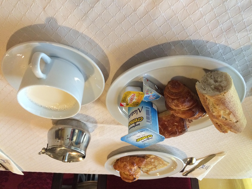 Food yoghort Cup of tea