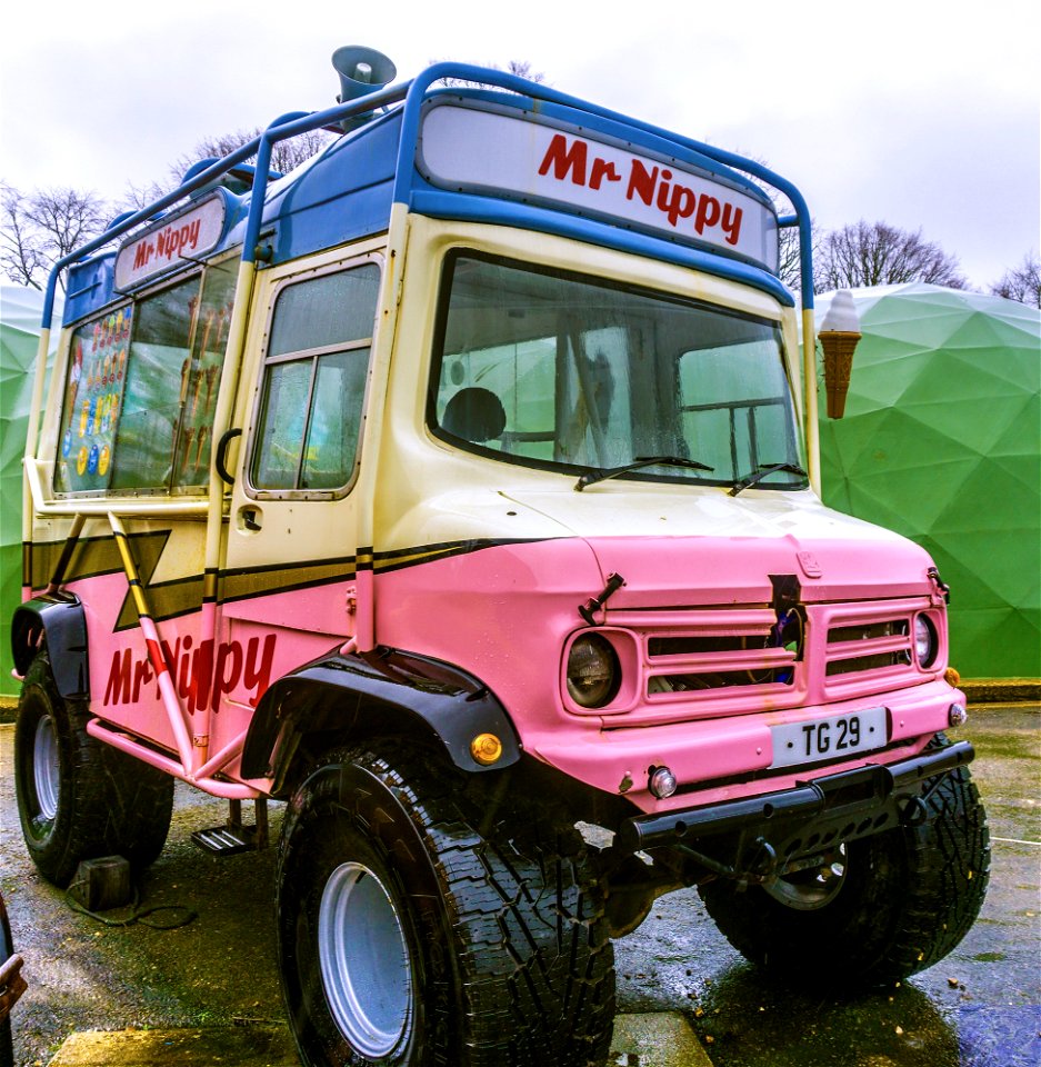 BBC TOP GEAR ICE CREAM VAN