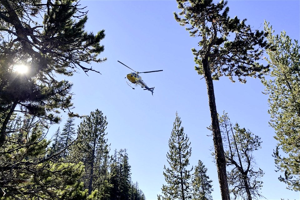 Shoshone Lake search and rescue operations (2): Grand Teton National Park interagency helicopter