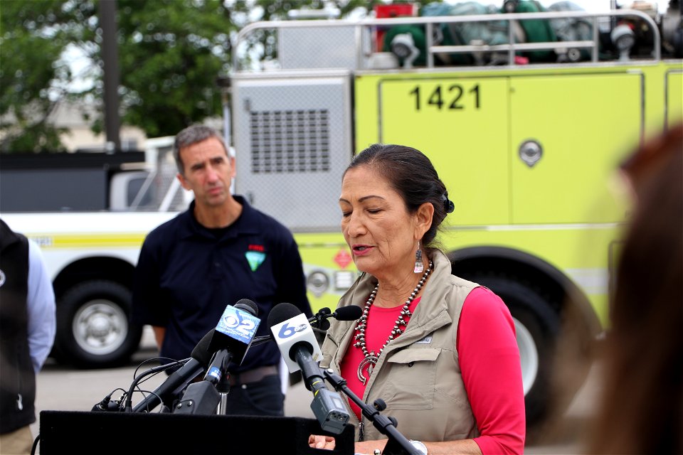 DOI Sec Haaland visiting NIFC_06172022 (35)