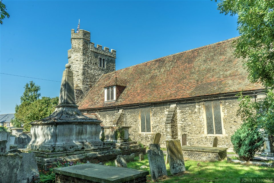PARISH CHURCH OF THE HOLY TRINITY QUEENBOROUGH KENT
