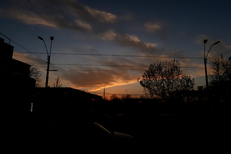 sunset_apus_日落-2022_1217_174908 photo