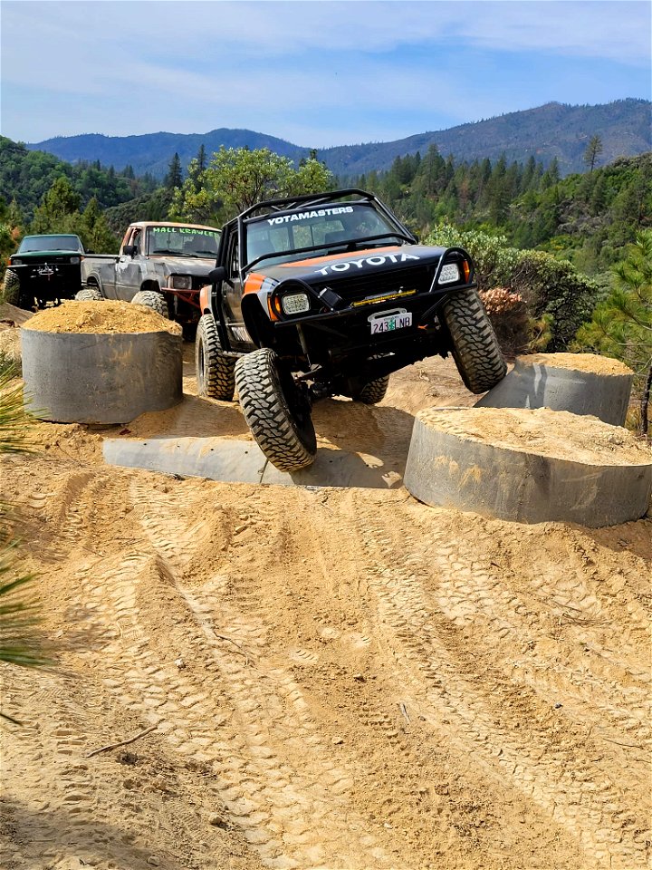 4x4 Club at Chappie-Shasta OHV Area