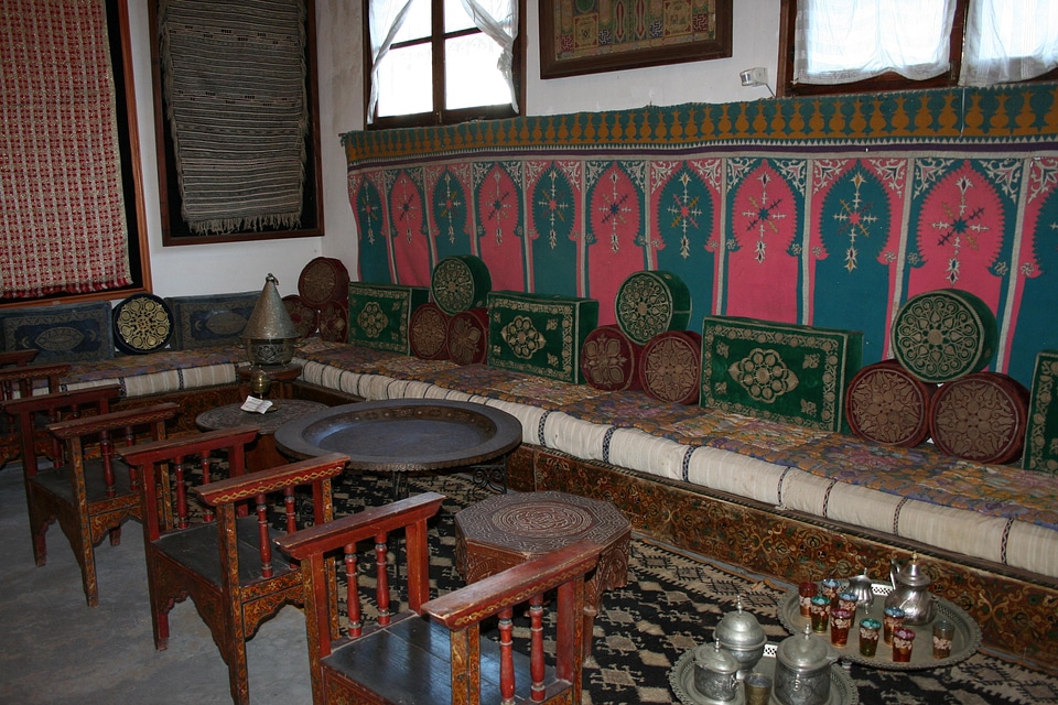 Room wood chairs designed pillows