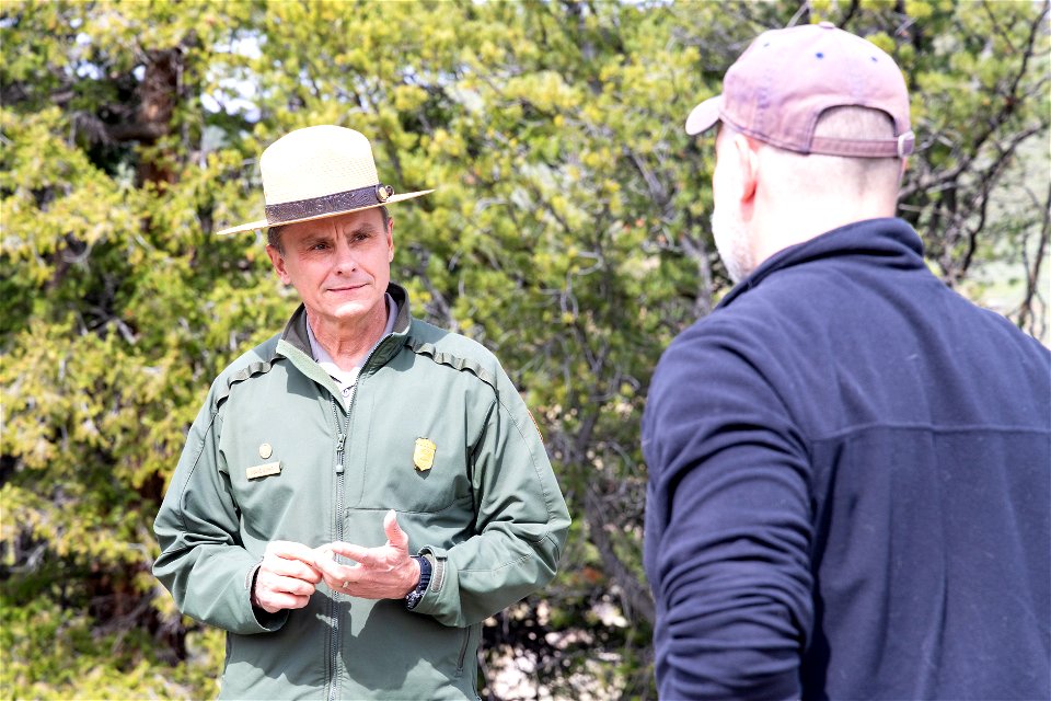 DOI Deputy Secretary Visit: Chief of Facility Maintenance, Duane Bubac, briefing the DOI Deputy Secretary
