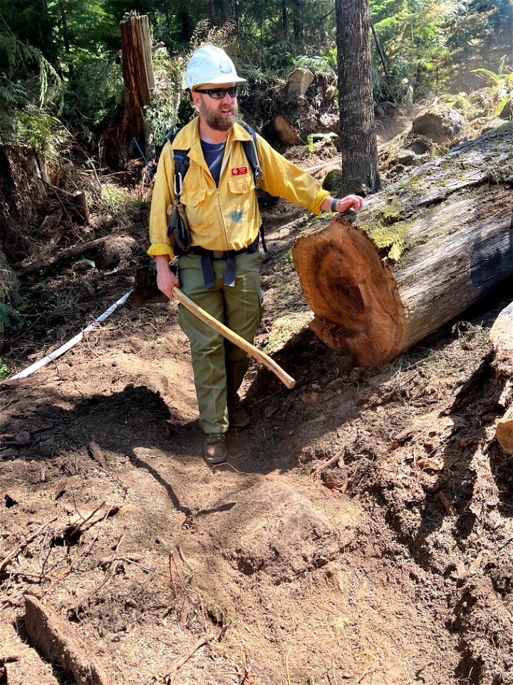 Slapjack_FirefighterStandingwithRhinoTool_220823