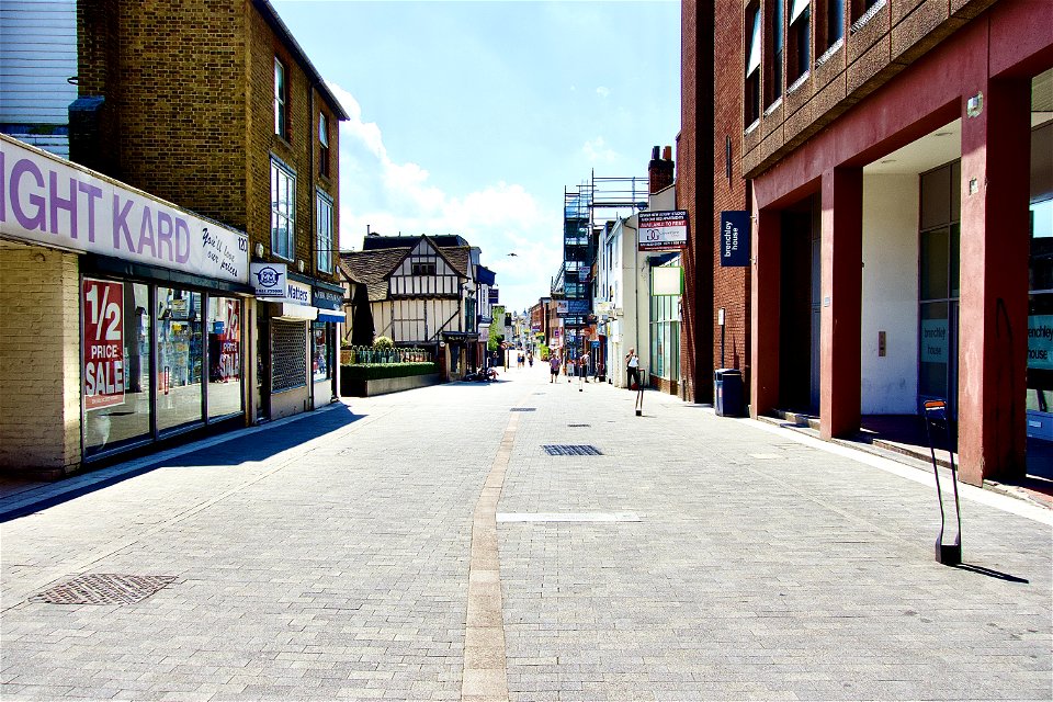 Week Street Maidstone COVID Corona Thursday afternoon