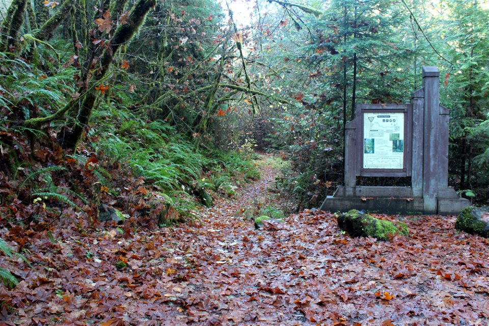 img_1999_marsters-interpretive-sign2jpg_49364709697_o