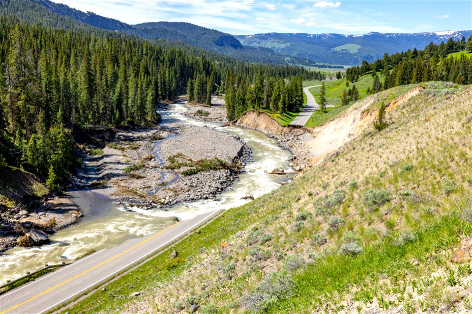 Yellowstone flood event 2022: Northeast Entrance Road washout near Trout Lake Trailhead (9)