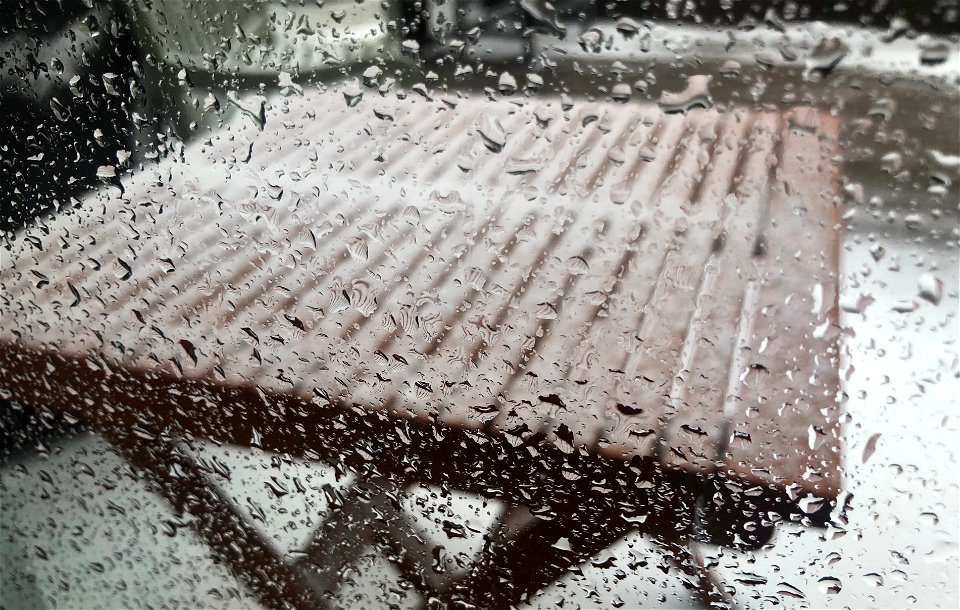 Yup, Snow, Late April