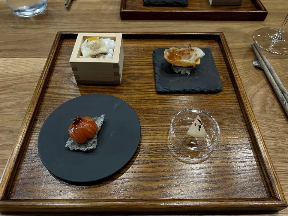 Amuse-Bouche