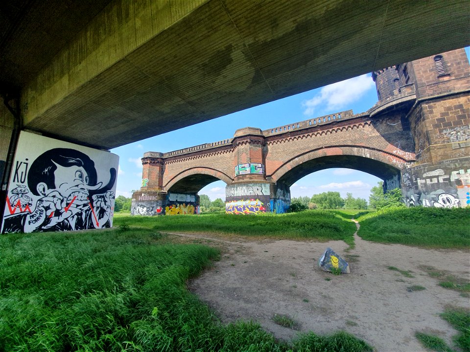 Neuss Hammer Eisenbahnbrücke