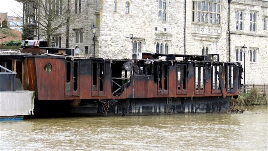 Embankments Floating Restaurant River Medway after the fire!