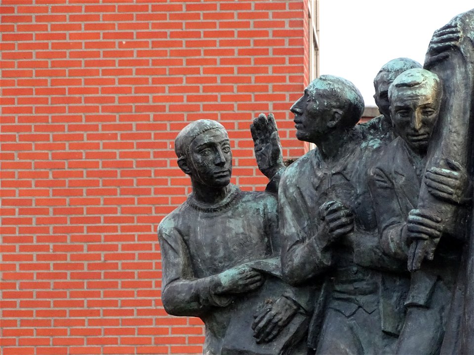 4 mei 2023 herdenking Zwartbroekplein Roermond