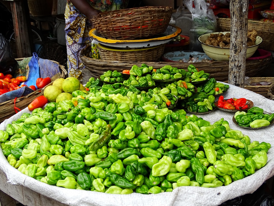 Pepper market stall citrus