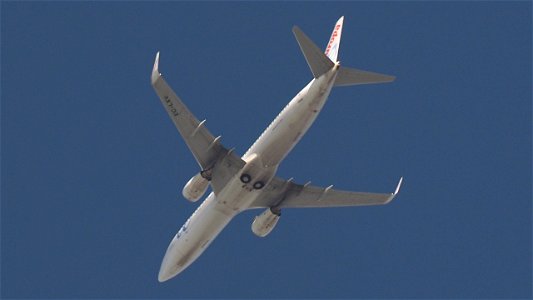 Boeing 737-85P EC-LXV Air Europa from Madrid (12900 ft.)