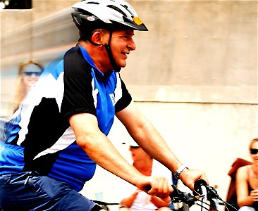 Johannesburg - 94.7 Cycle Race - True grit (the stragglers)