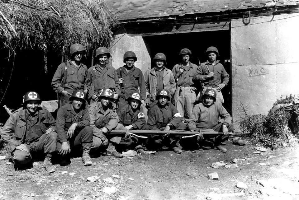 SC 334901 - These six infantrymen and six medics are all from Pennsylvania.