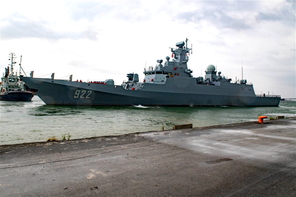 220528-N-FB655-0107