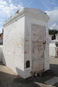 Marie laveau cemetery orleans