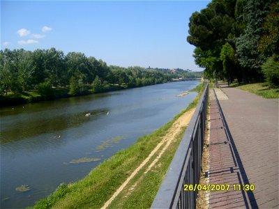 200704_0446