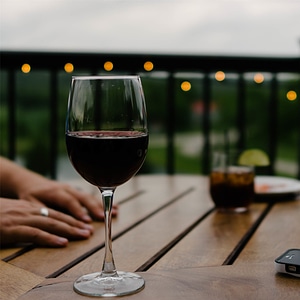Alcohol table hand