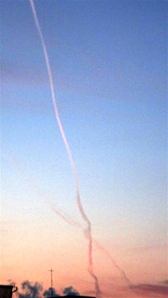 Moonrise_aft-sunset2023_0218_131636