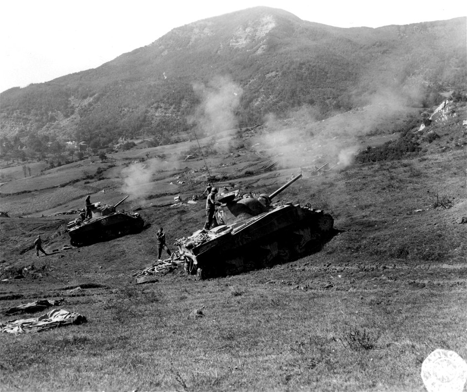 SC 195563 - 755th Tank Bn. lined up and poised to strike. 1 October, 1944. Pietramala area, Italy.