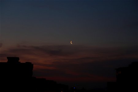 Moonrise_aft-sunset2023_0217_070939(1) photo