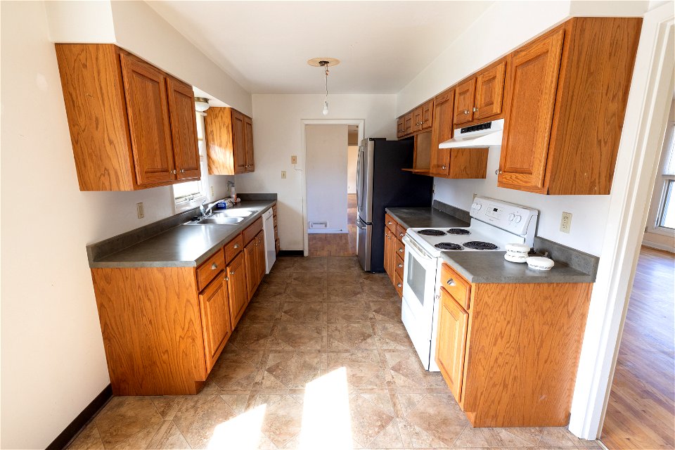 Employee housing Improvement Project Goal 2: kitchen before