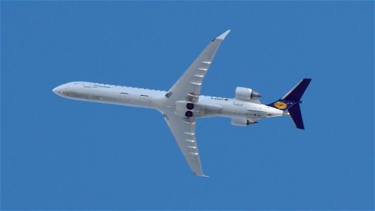 Mitsubishi CRJ-900LR D-ACKF Lufthansa CityLine from Basel (11900 ft.)