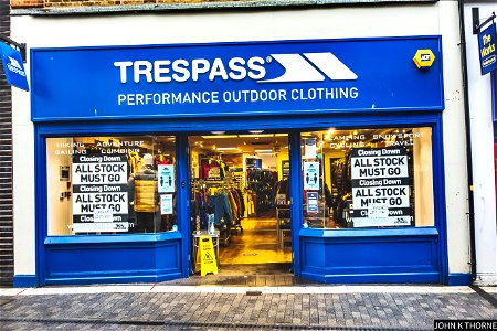 TRESPASS PERFORMANCE OUTDOOR CLOTHING. CLOSING DOWN