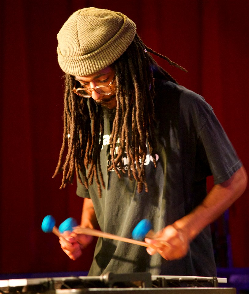 Marquis Hill New Gospel Revisited 16 maart 2022 Paradox Tilburg - Joel Ross