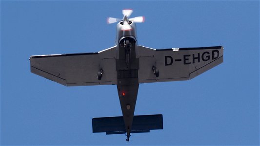 Robin DR400-180R Remorqueur D-EHGD Luftsportgruppe Ikarus (3700 ft.)