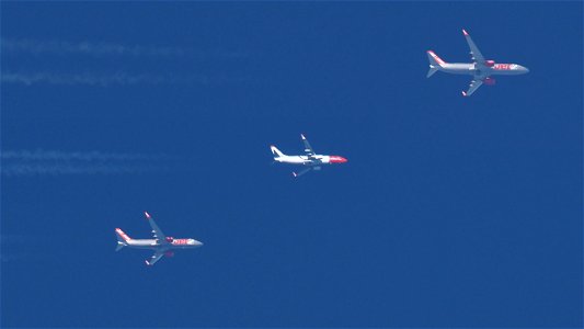 Three Boeing 737, Norwegian sandwiched by Jet2.