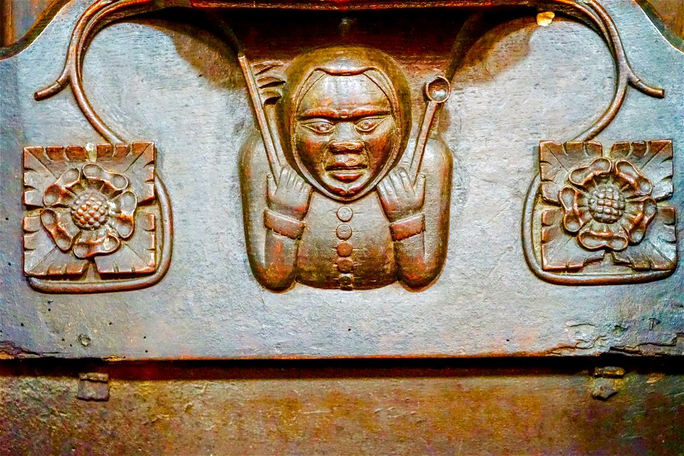 The Tudor Cook 👩‍🍳Tudor Carved Rose Maidstone All Saints Church